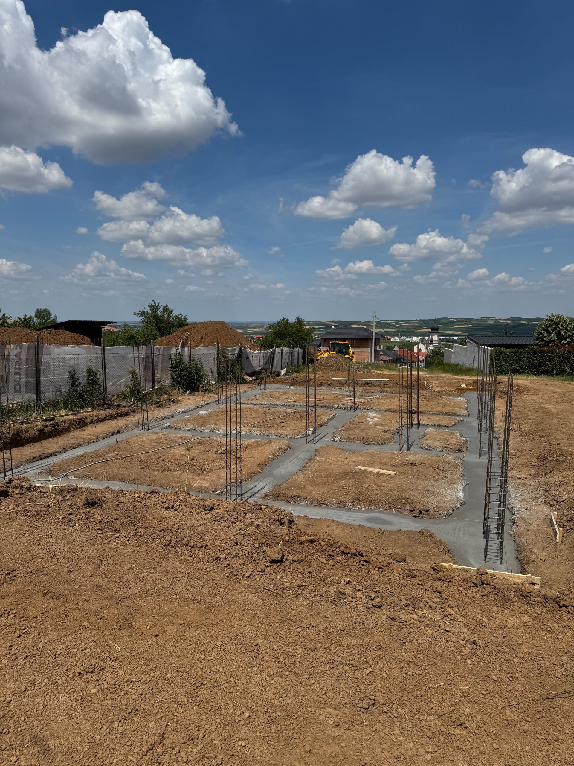Construcții la roșu Oradea